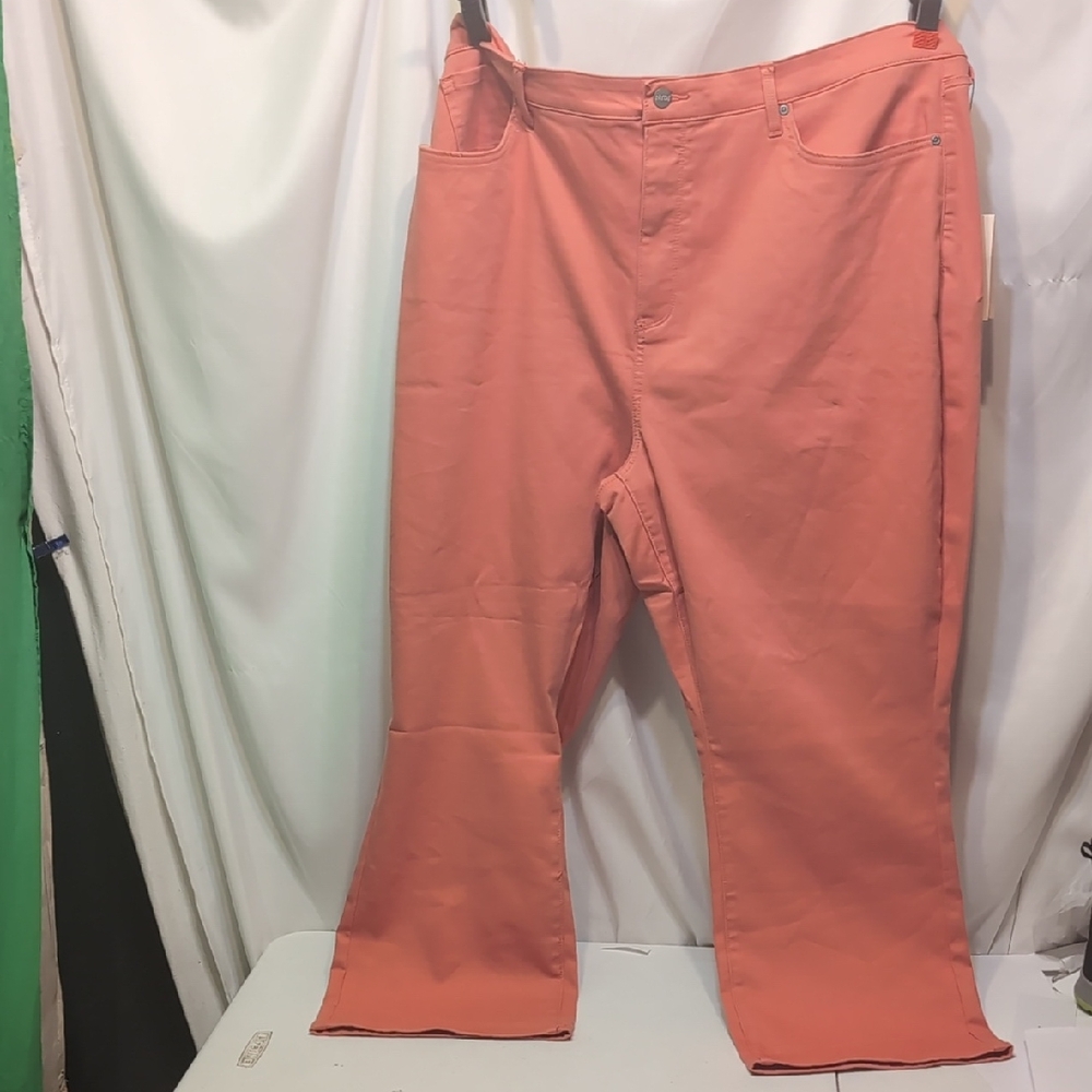 NYDJ womens Billie Mini  Boot.Coral Haze Ankle Pants Size 24W NWT